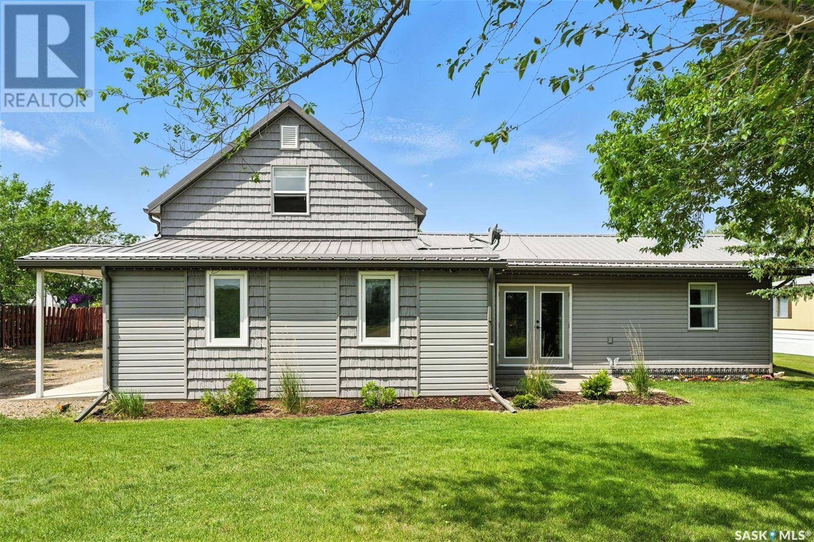 604 3rd STREET W, Delisle, SK S0L0P0