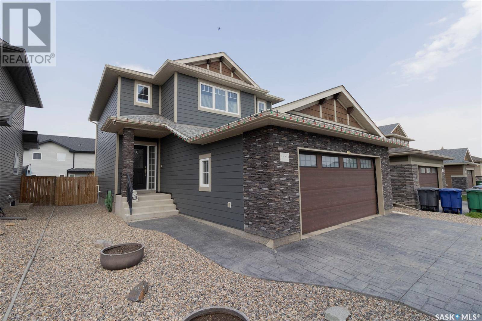 Saskatoon, SK S7R0B2,1118 Denham RISE