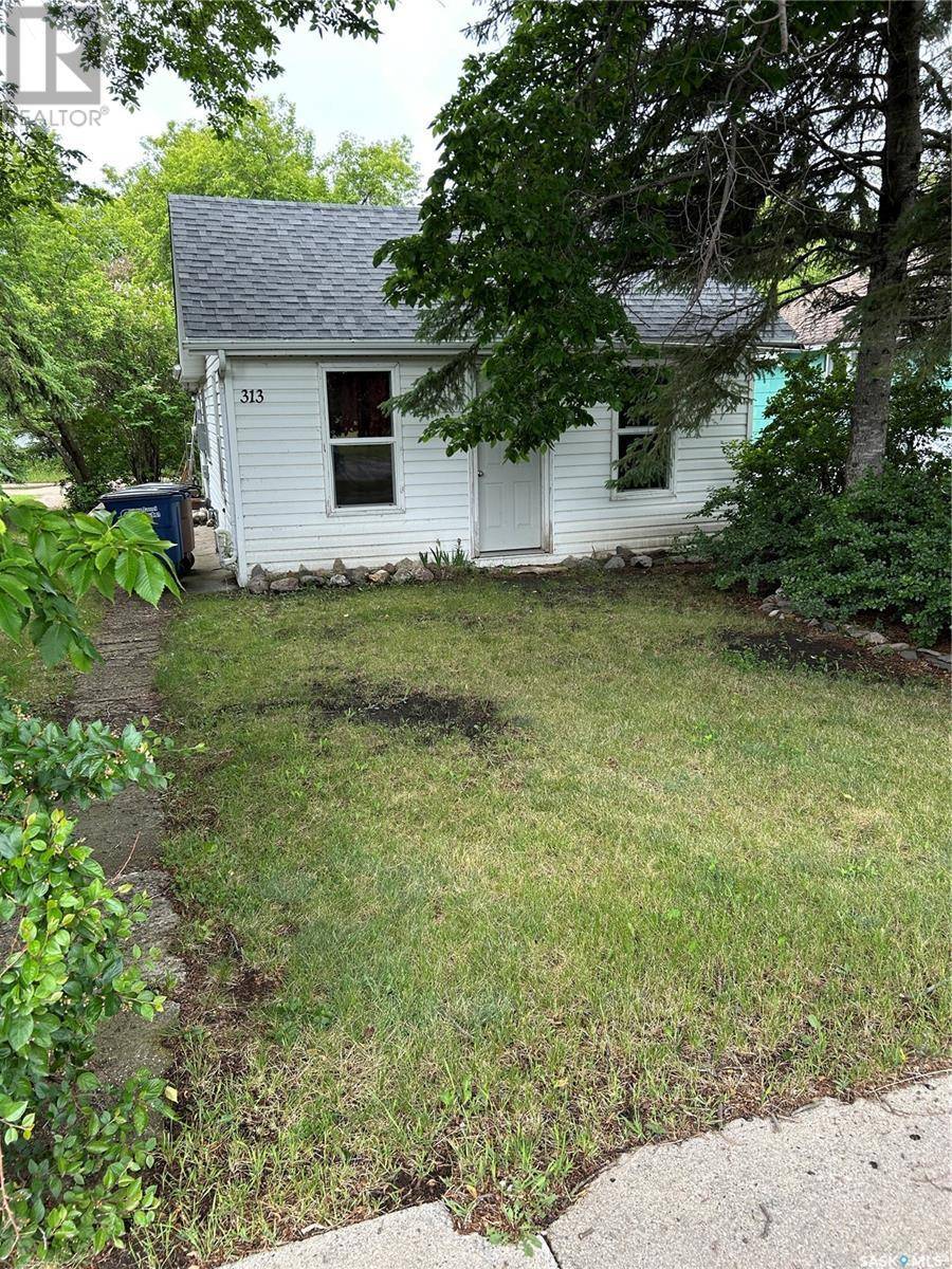 313 Prouse STREET, Kelvington, SK S0A1W0