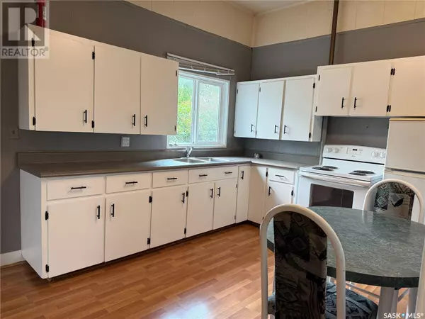Meadow Lake, SK S9X1E7,303 1st STREET E