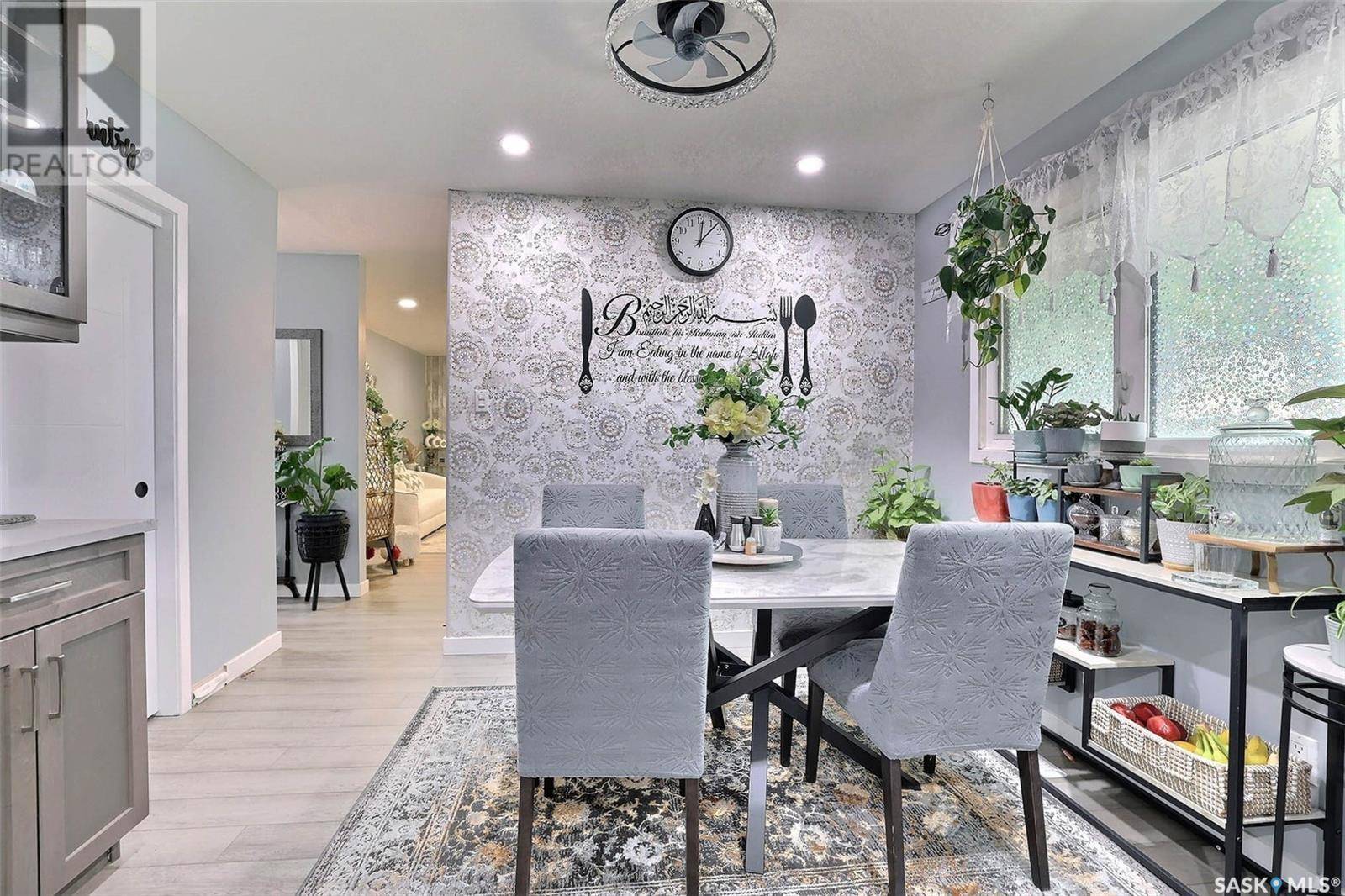 Regina, SK S4R3H5,135 Woodward AVENUE