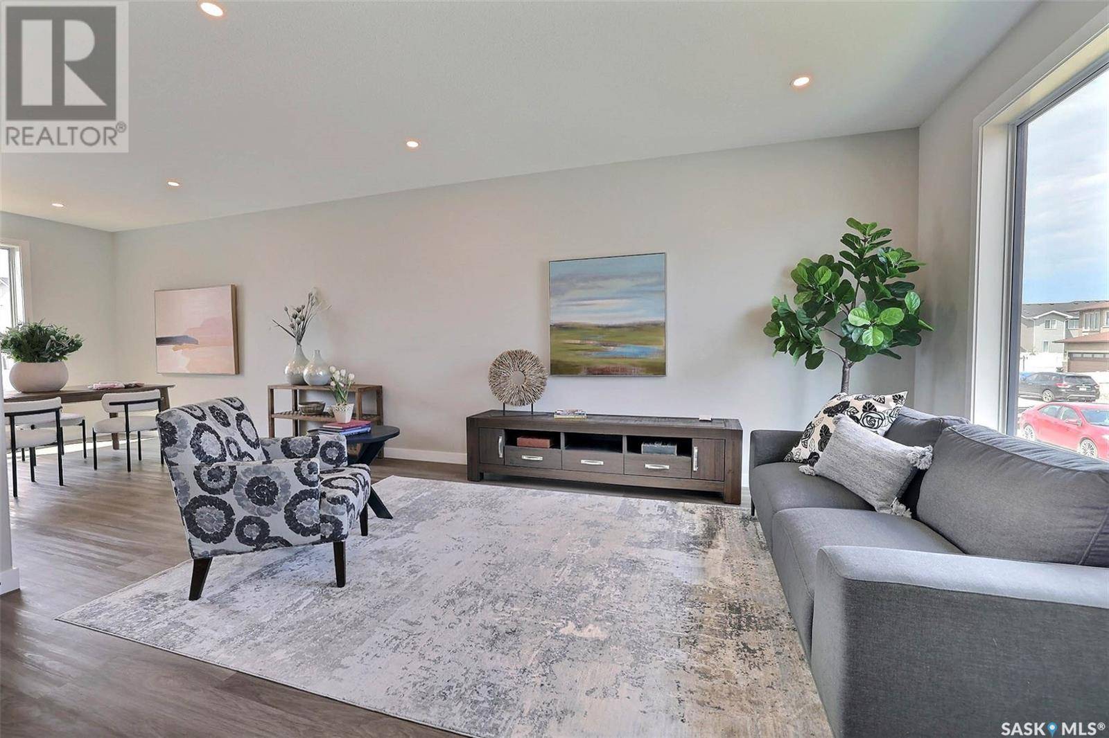 Regina, SK S4V3R5,3236 Green Water DRIVE