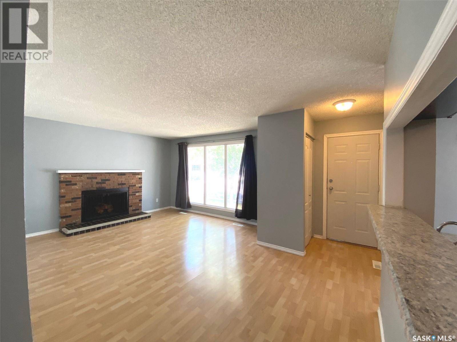 Regina, SK S4T7L4,119 Mikkelson DRIVE