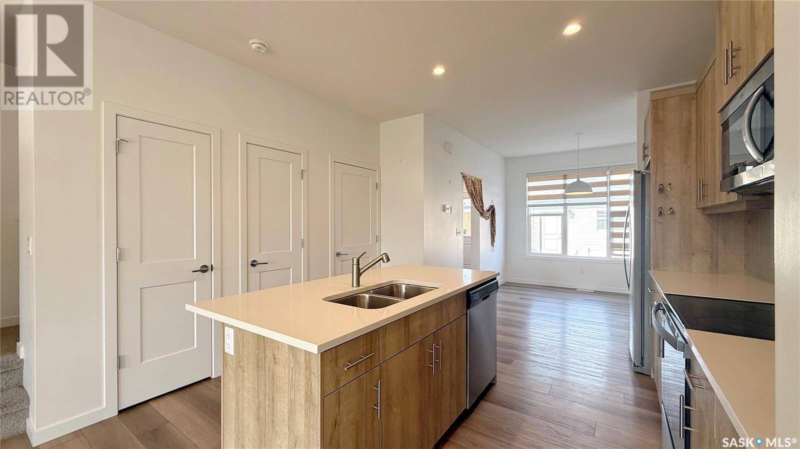 Saskatoon, SK S7V0R5,329 Brighton BOULEVARD