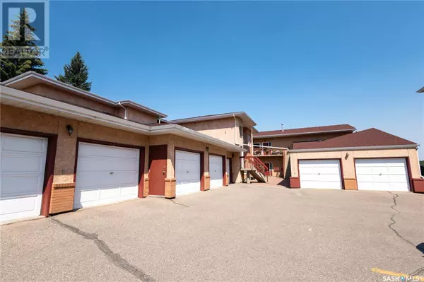 Prince Albert, SK S6V0A6,C2 532 River STREET E