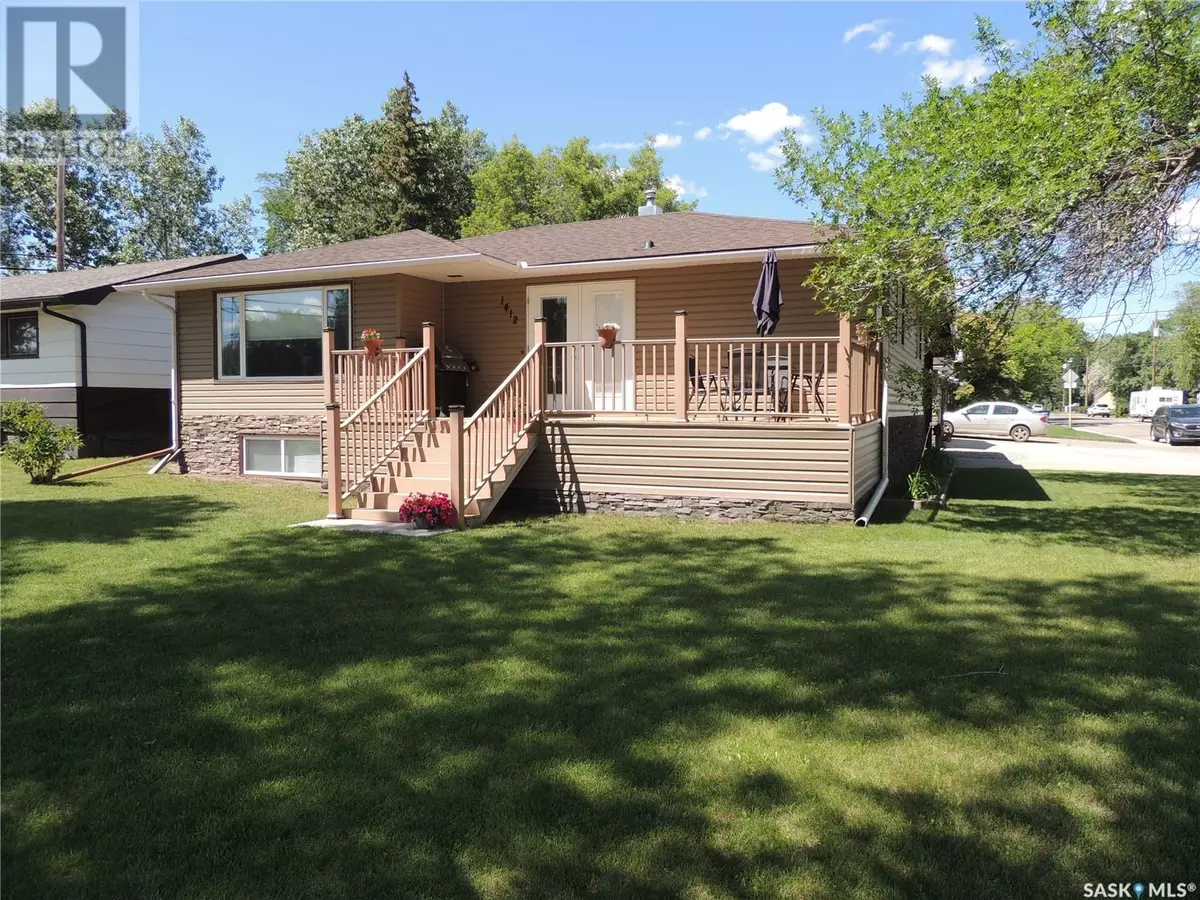 Estevan, SK S4A1T7,1412 Nicholson ROAD