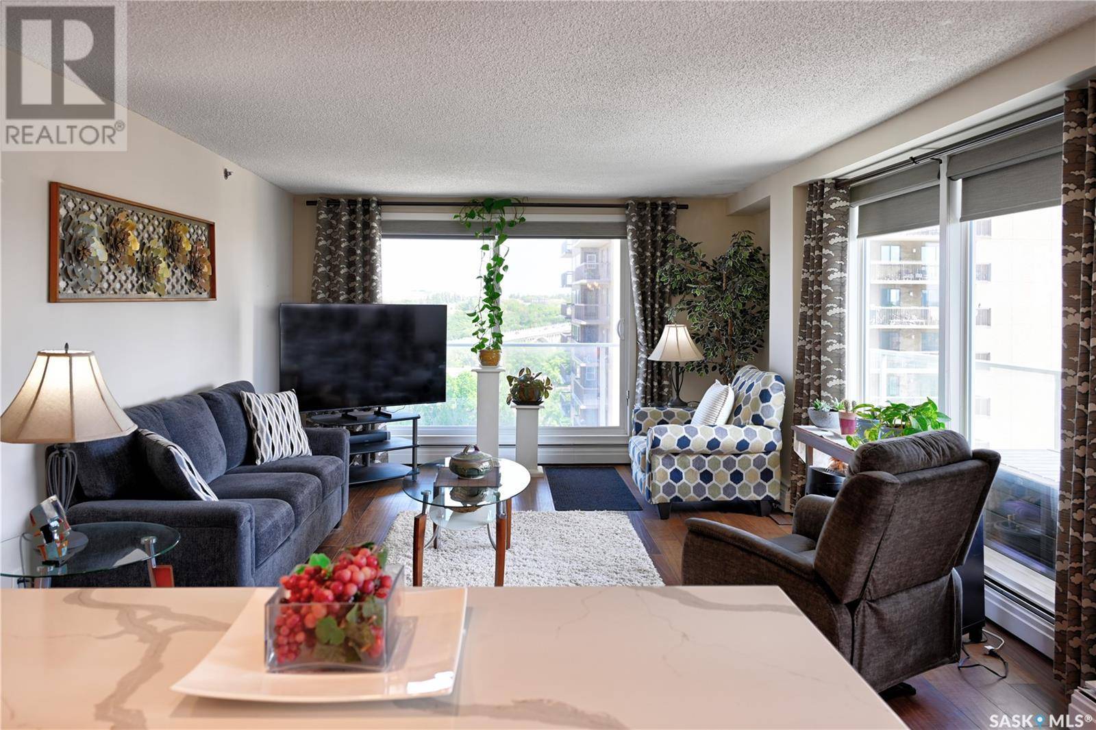 Saskatoon, SK S7K2P5,1106 320 5th AVENUE N