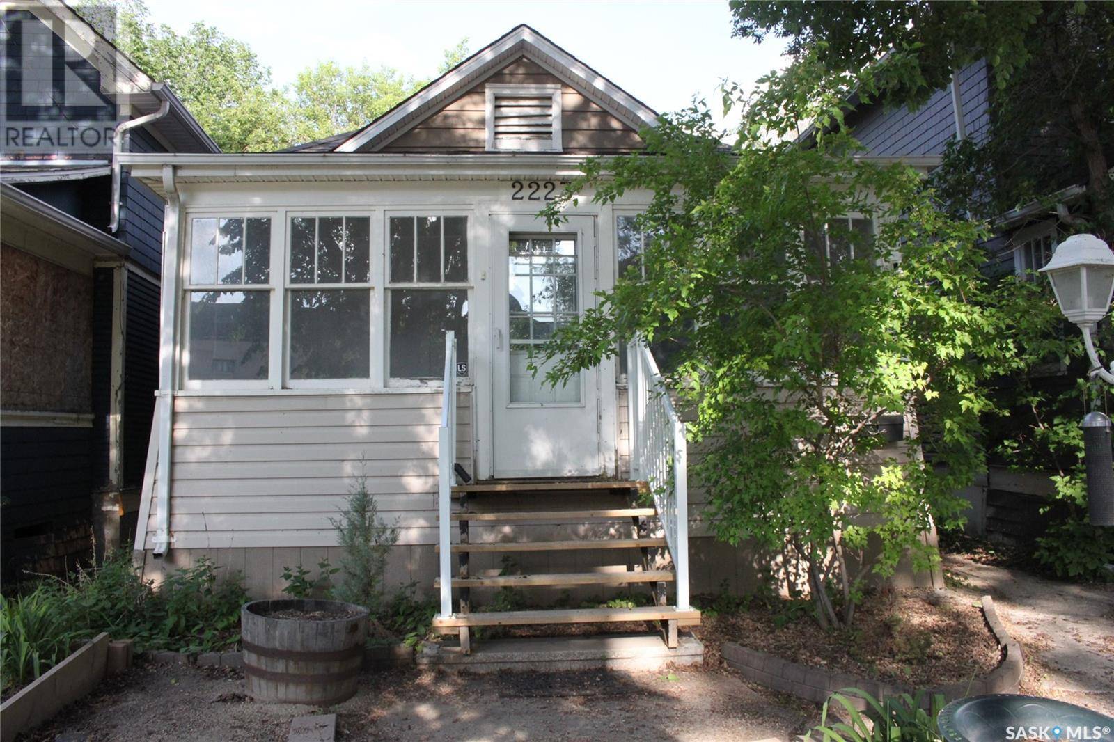 Regina, SK S4P1N5,2223 TORONTO STREET