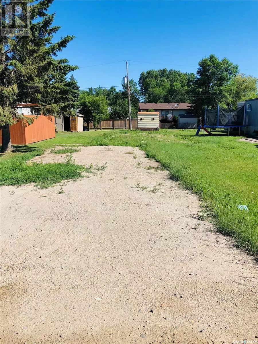 Moosomin, SK S0G3N0,306 Wright ROAD