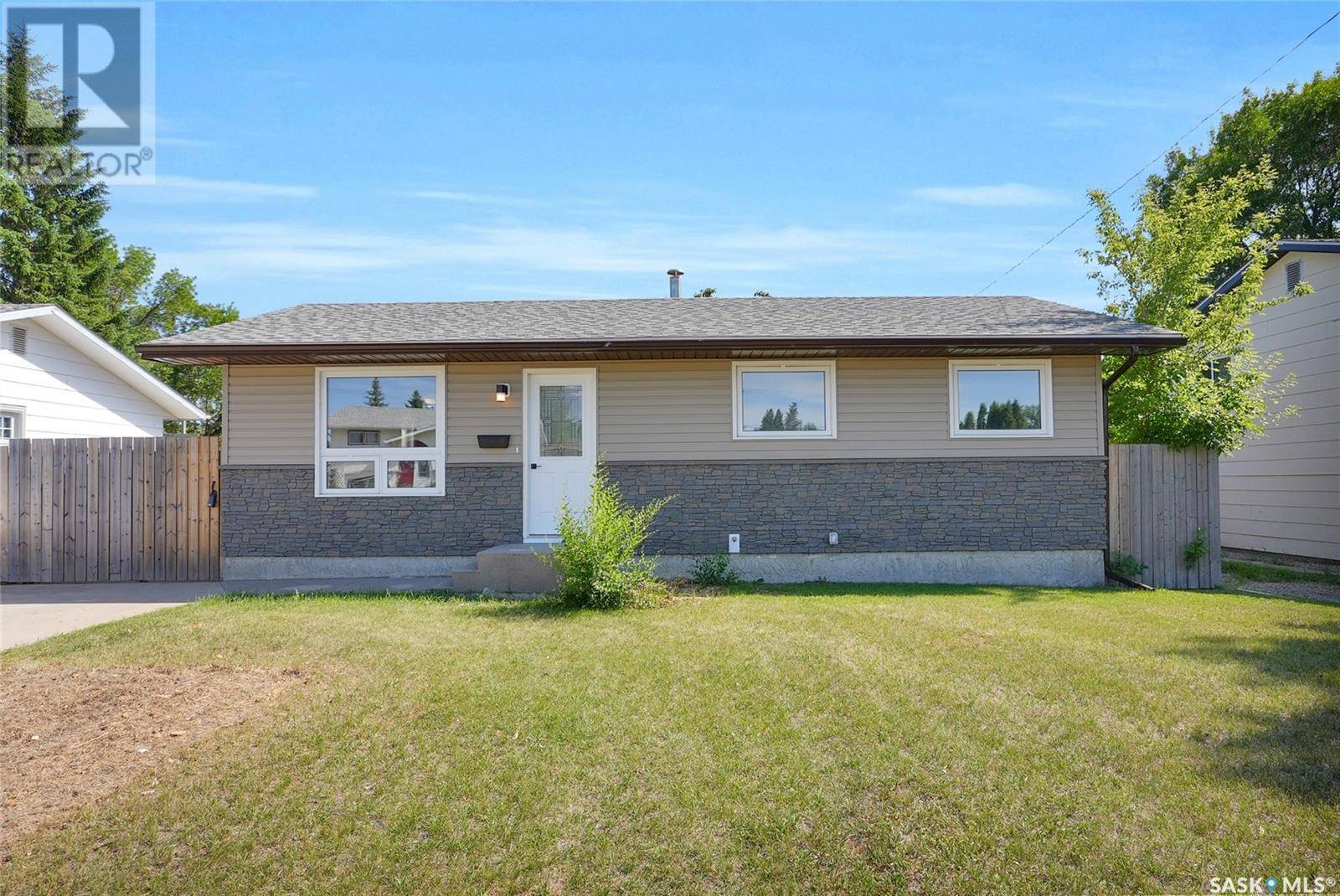 1511 Glendale STREET, Moose Jaw, SK S6H7B3