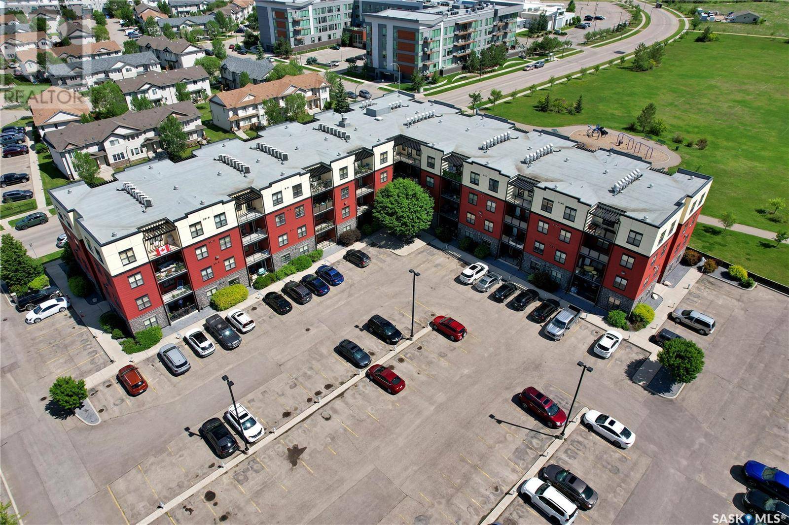 Saskatoon, SK S7V0B3,303 230 Slimmon ROAD