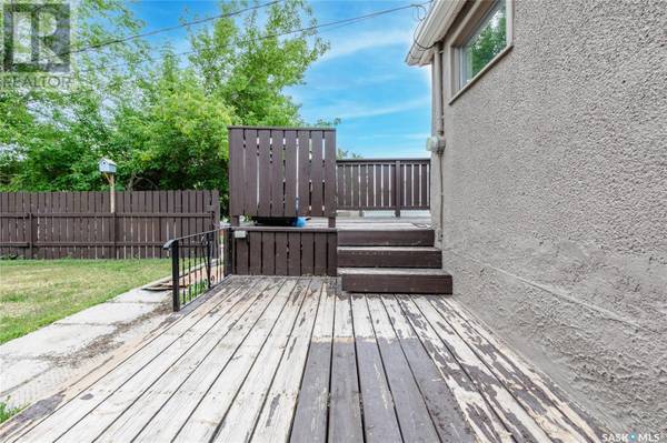 Moose Jaw, SK S6H1H9,1103 4TH AVENUE NE