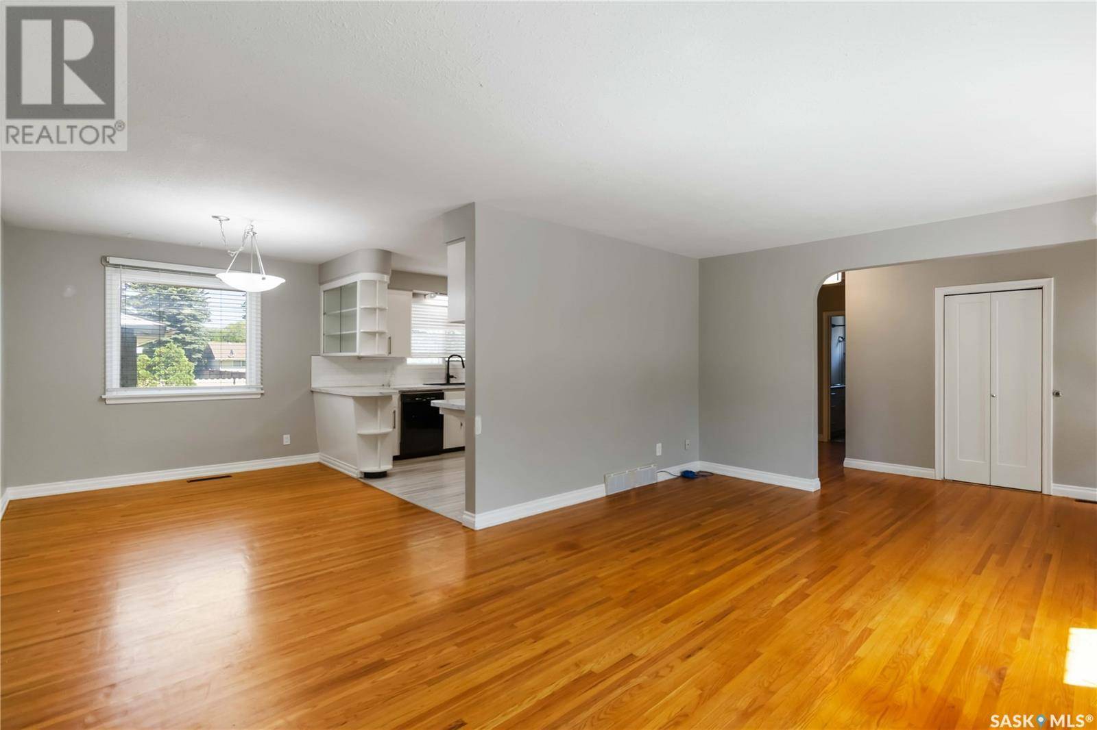 Saskatoon, SK S7H2R9,1609 Morgan AVENUE