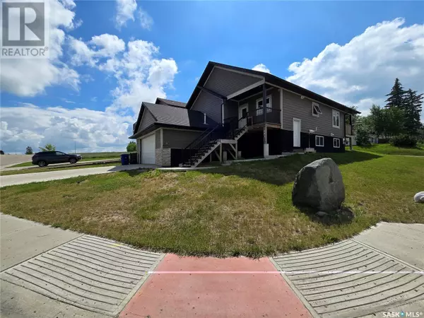 Weyburn, SK S4H3R1,601 Confederation DRIVE