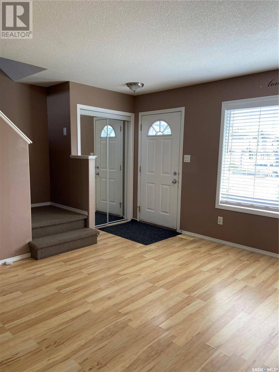 Regina, SK S4N7R4,3728 7th AVENUE E