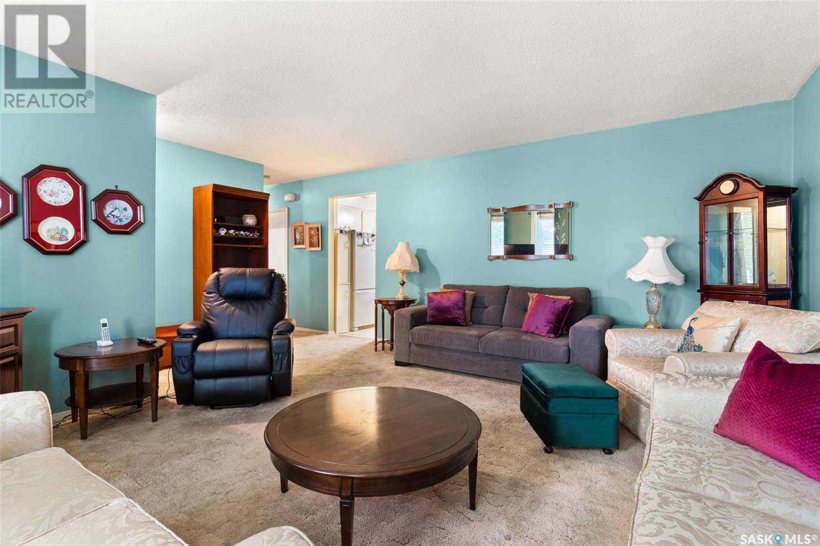 Regina, SK S4R3C6,14 HAMMOND ROAD