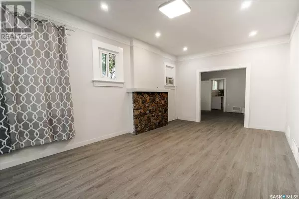 Saskatoon, SK S7L0K1,101 28th STREET W