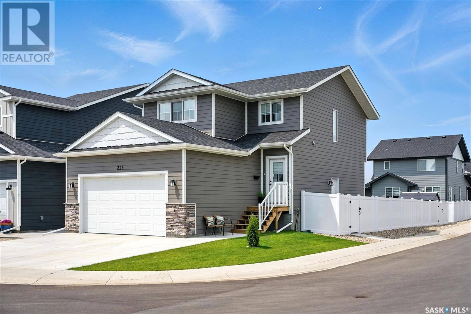 213 Keith WAY, Saskatoon, SK S7V0Y1