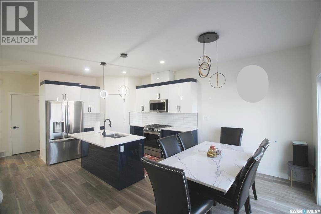 Regina, SK S4V3Z3,3005 Dumont WAY