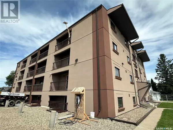 Humboldt, SK S0K2A0,405 607 10th STREET