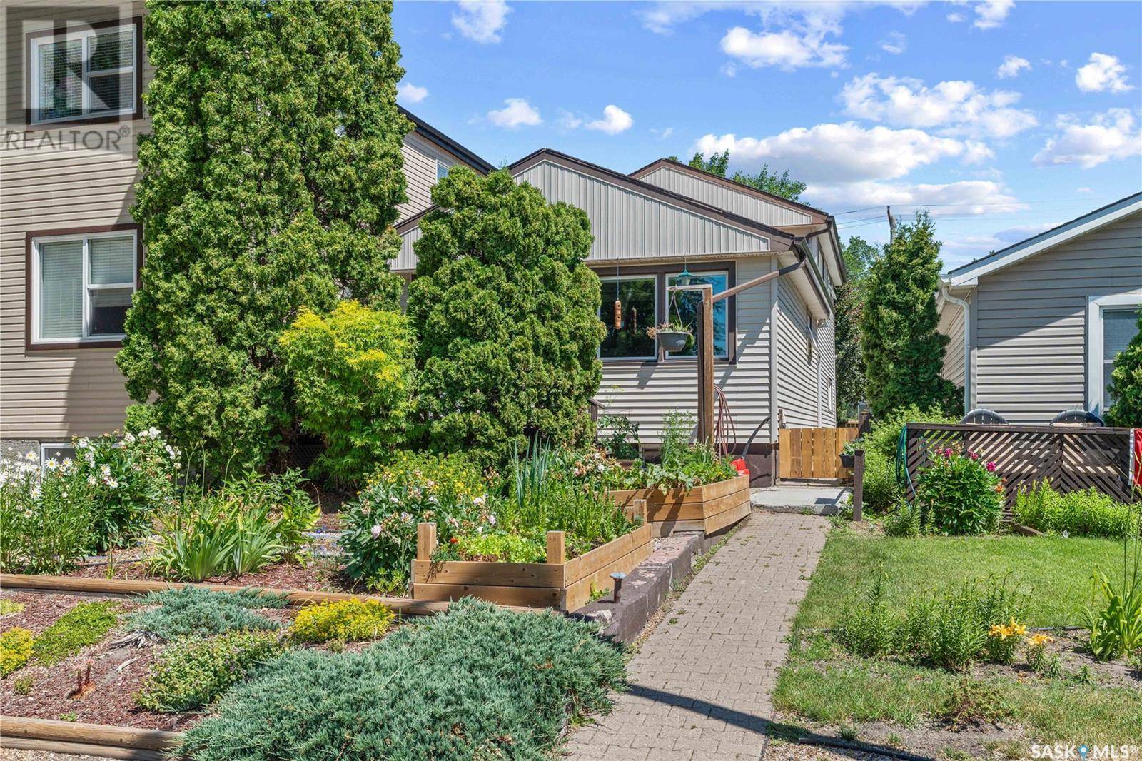Regina, SK S4N3A1,2819 McDonald STREET