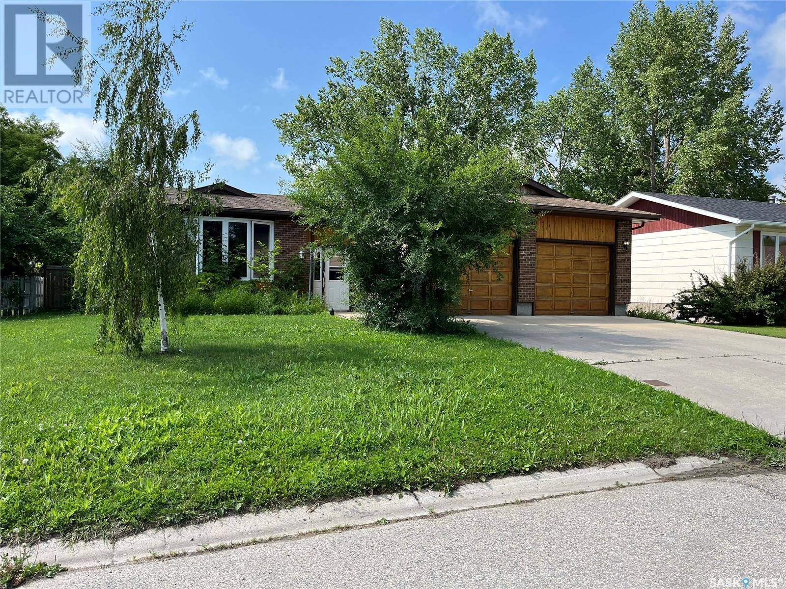221 4th AVENUE, Whitewood, SK S0G5C0