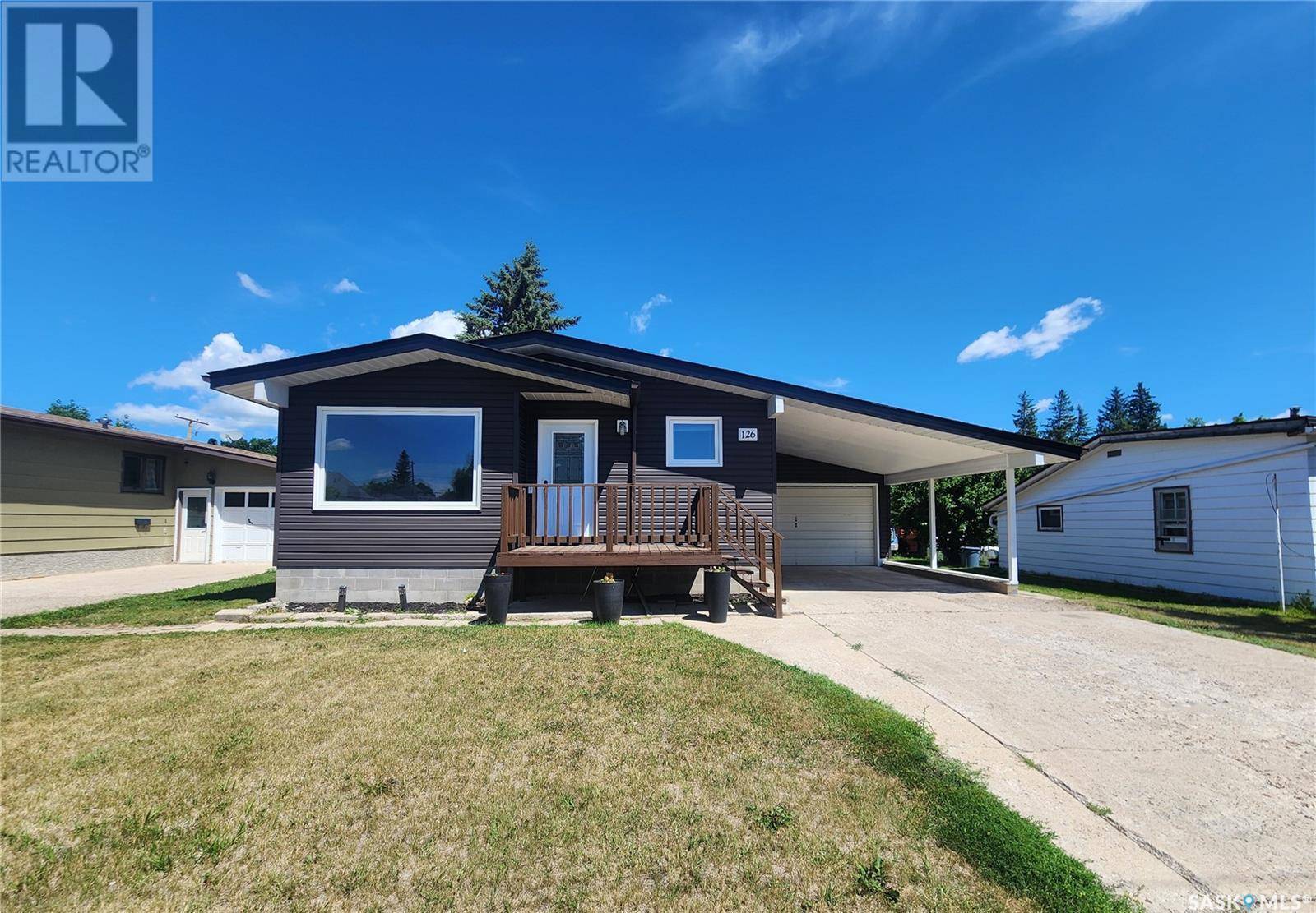 126 11th AVENUE W, Melville, SK S0A2P0