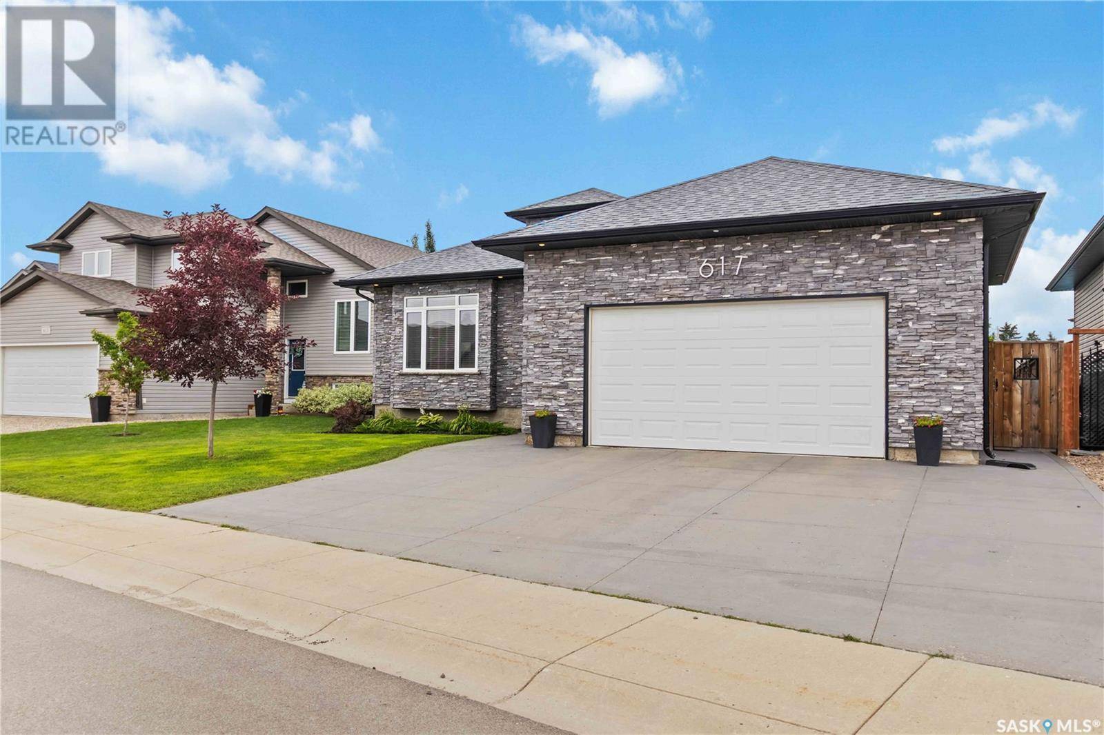 Martensville, SK S0K0A2,617 Reimer ROAD