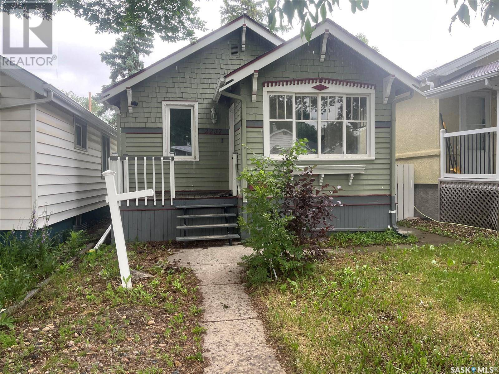 Regina, SK S4N3S7,2237 BRODER STREET