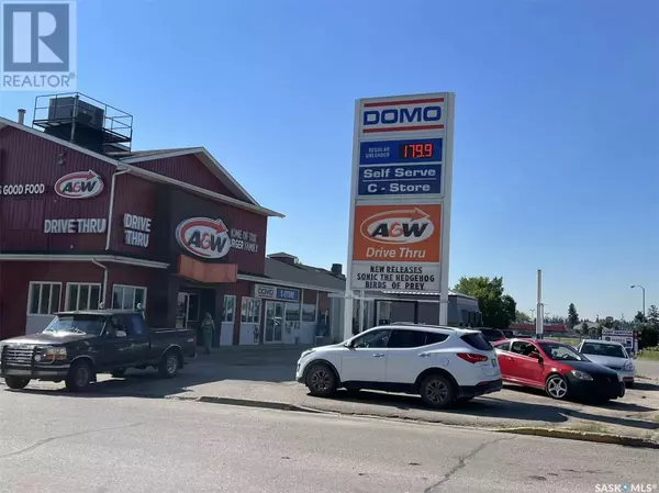 Nipawin, SK S0E1E0,808 9th AVENUE W