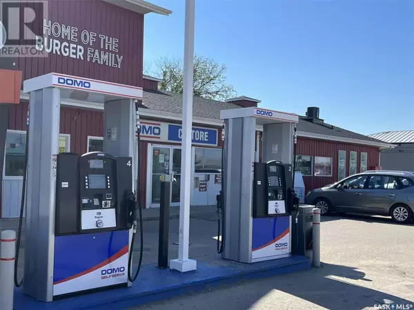 Nipawin, SK S0E1E0,808 9th AVENUE W