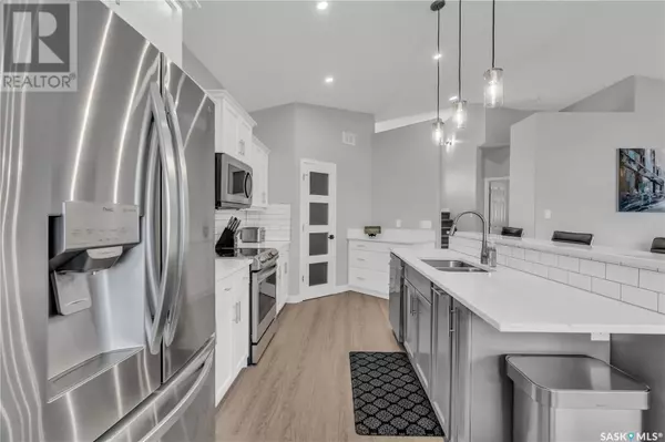 Regina, SK S4X4T6,4707 Taylor CRESCENT