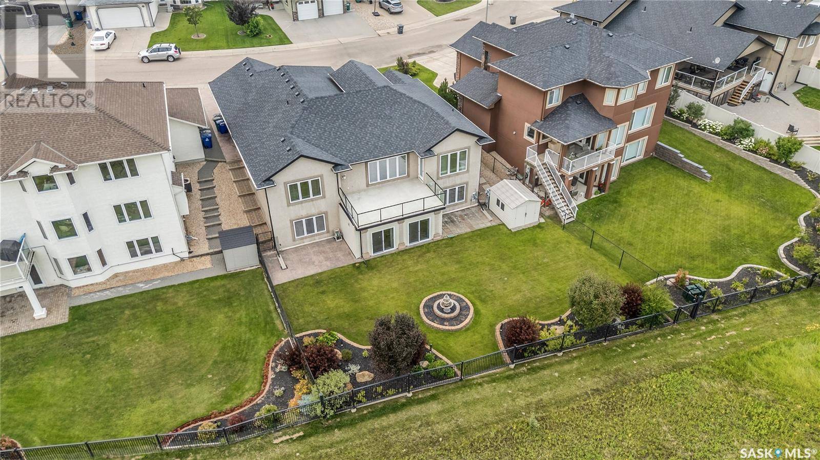 Saskatoon, SK S7V0A4,247 Beechdale COURT