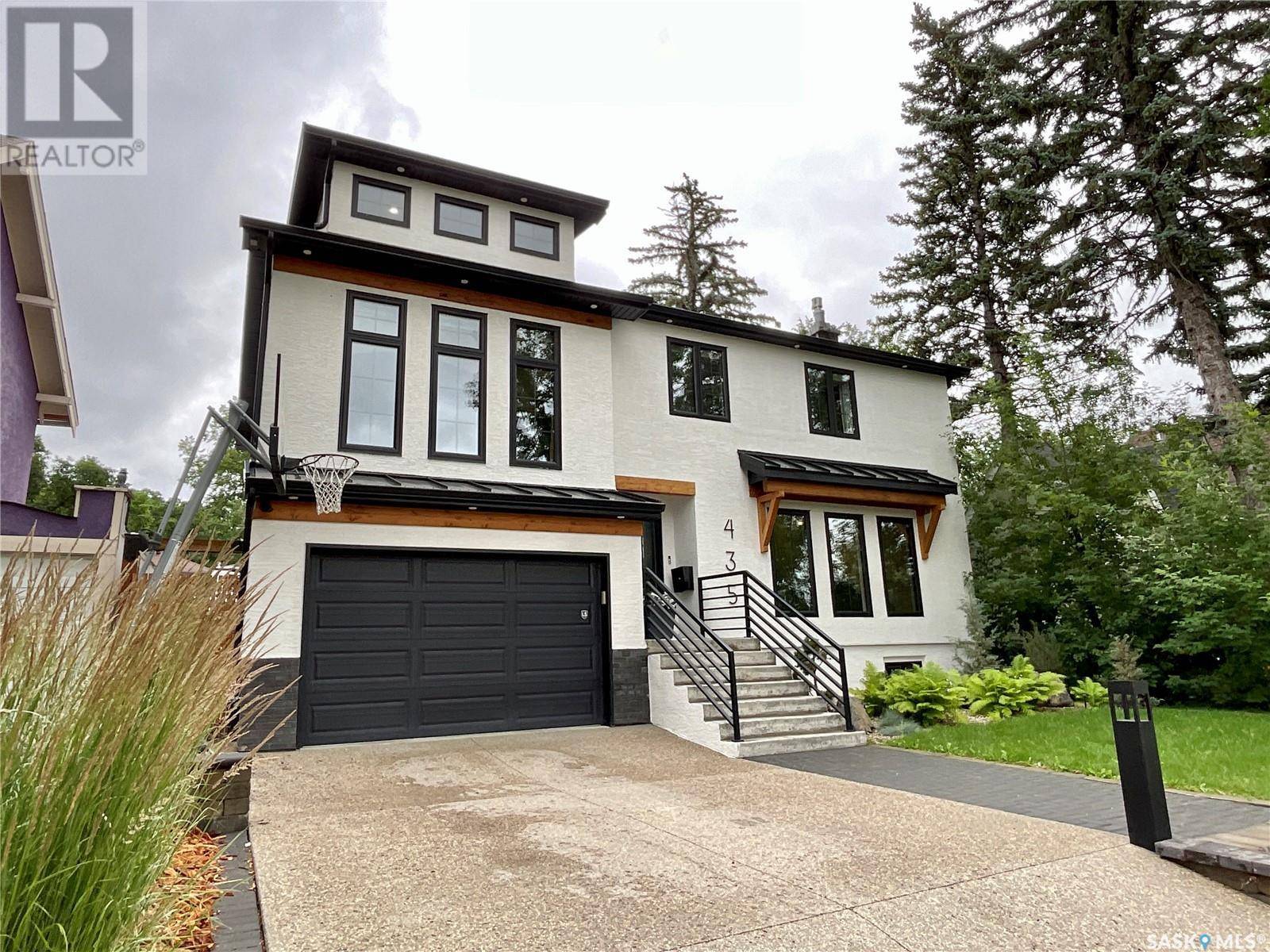 Regina, SK S4T6N8,435 Leopold CRESCENT