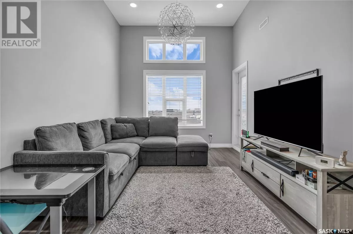 Regina, SK S4W0L2,407 5301 Universal CRESCENT