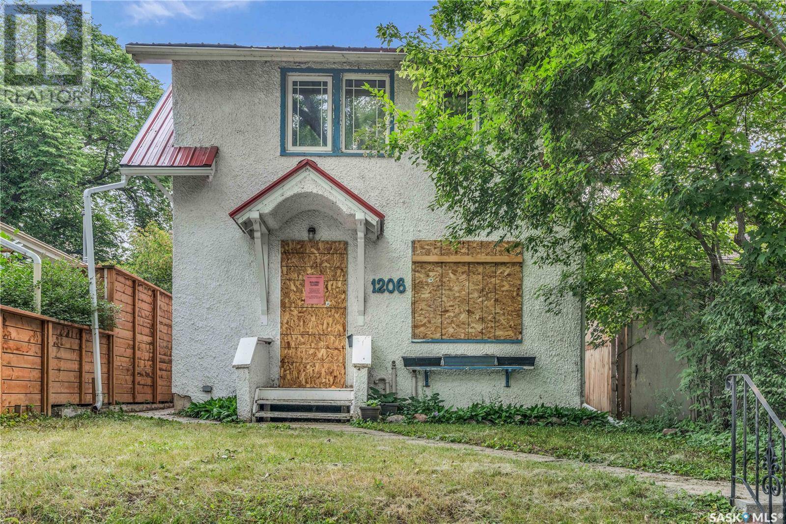 1206 Elliott STREET, Saskatoon, SK S7N0V6