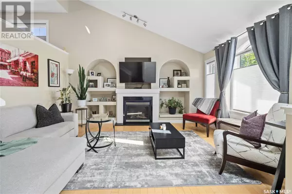 Regina, SK S4V3A5,3836 Thames ROAD E