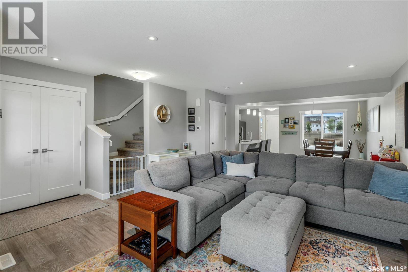 Regina, SK S4Y0G1,1744 Mustard STREET