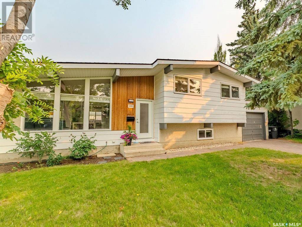 Saskatoon, SK S7H4C2,246 Anderson CRESCENT