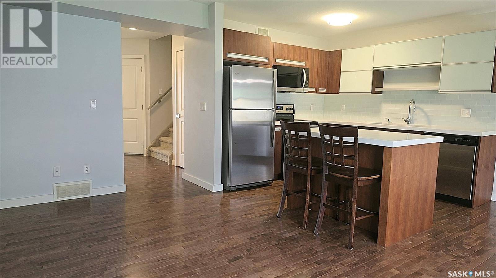 Saskatoon, SK S7T0R8,502 455 Rempel LANE