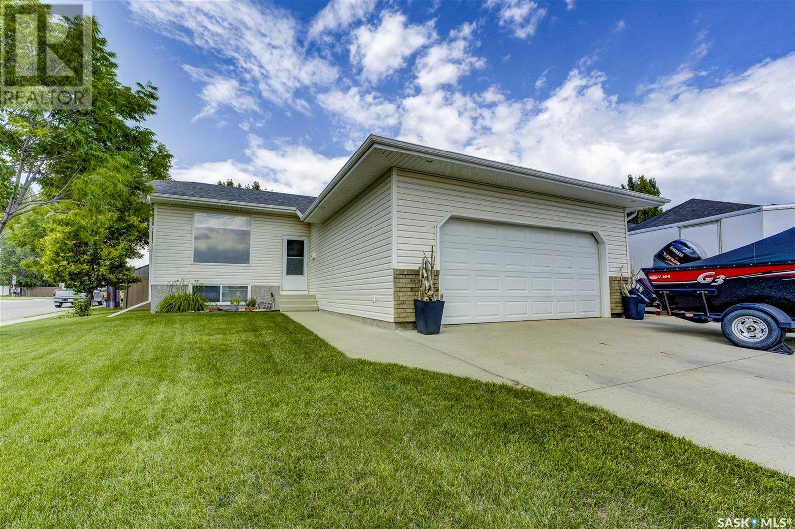 Saskatoon, SK S7N4S7,926 Overholt TERRACE