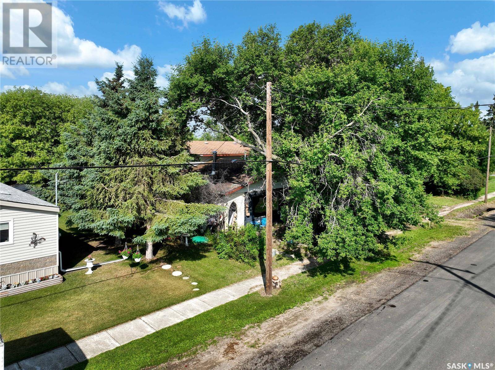 204 Allan AVENUE, Saltcoats, SK S0A3R0