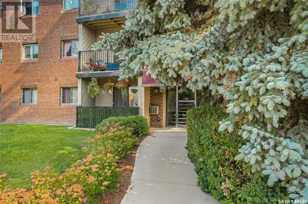 Saskatoon, SK S7H4N6,2 4219 Degeer STREET