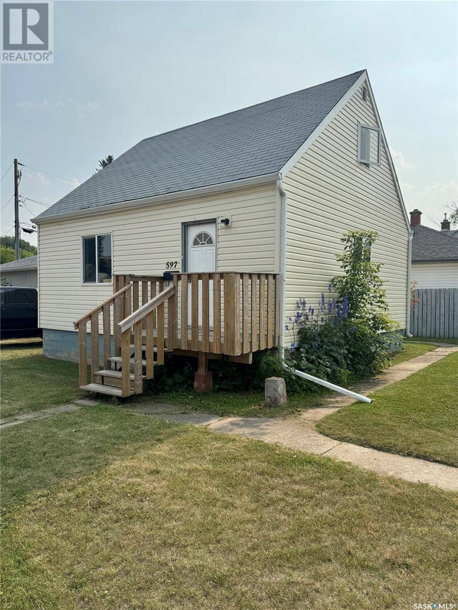 597 River STREET E, Prince Albert, SK S6V2J2