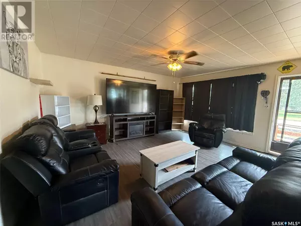 Prince Albert, SK S6V3T5,1726 15th STREET W