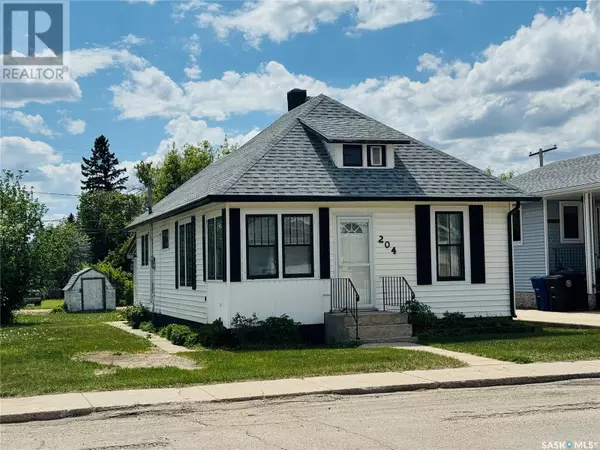204 5th AVENUE W, Biggar, SK S0K0M0