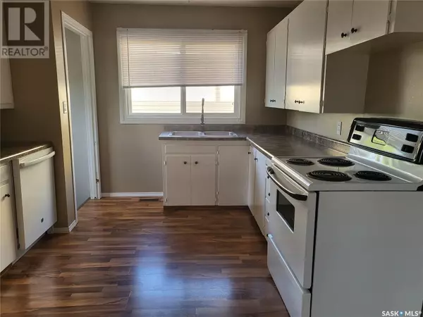 Estevan, SK S4A1S4,714 EDWARD PLACE