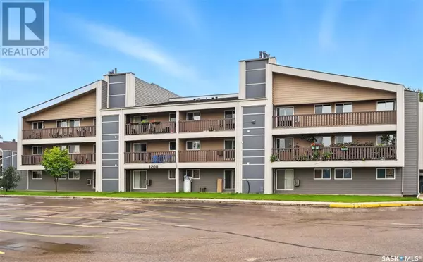 Saskatoon, SK S7N2E5,1237 425 115th STREET E