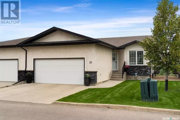 25 4640 Harbour Landing DRIVE, Regina, SK S4W0B8
