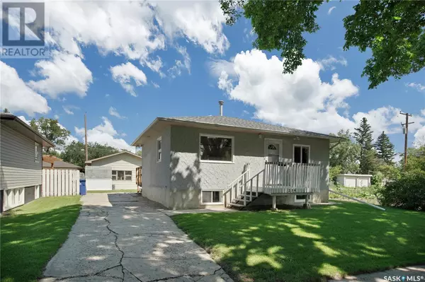 104 106th STREET W, Saskatoon, SK S7N1N5
